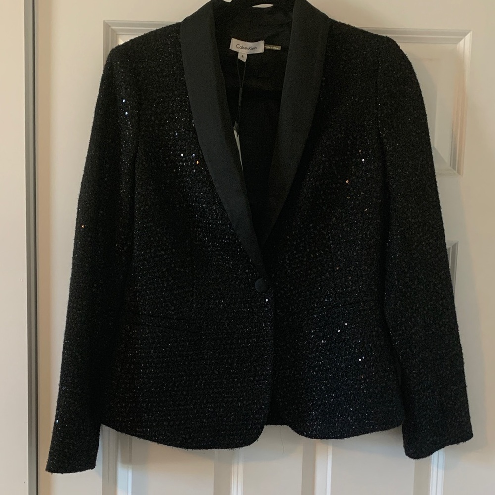 Calvin Klein NWT black sequin jacket size 4.